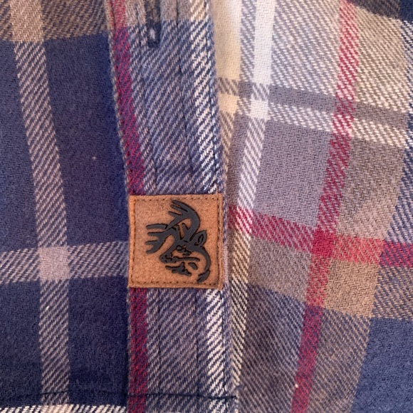 Lot: 4 women’s Small flannel shirts - Picture 13 of 16